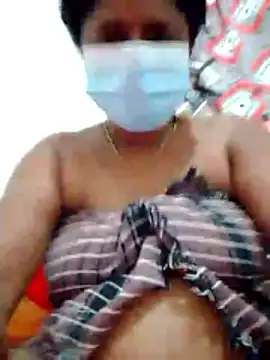 Snapshot of boosypussy chatting on 05.26.26 boosypussy online show from 05.26.26