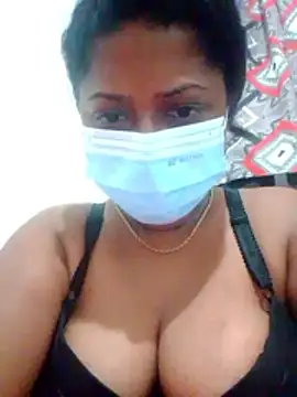 Snapshot of boosypussy chatting on 05.27.26 boosypussy online show from 05.27.26