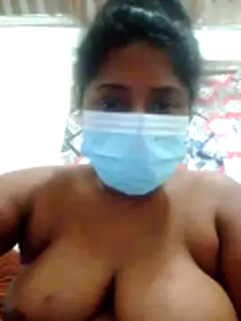 Snapshot of boosypussy chatting on 06.19.26 boosypussy online show from 06.19.26
