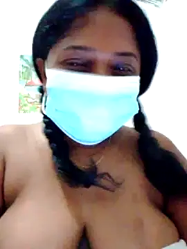 Snapshot of boosypussy chatting on 07.17.26 boosypussy online show from 07.17.26