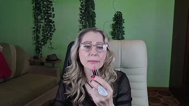 Habibi Honeyy online show from 11.19.25