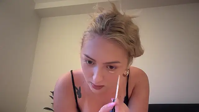 Snapshot of Kitty_Swetty chatting on 05.07.26 Kitty Swetty online show from 05.07.26
