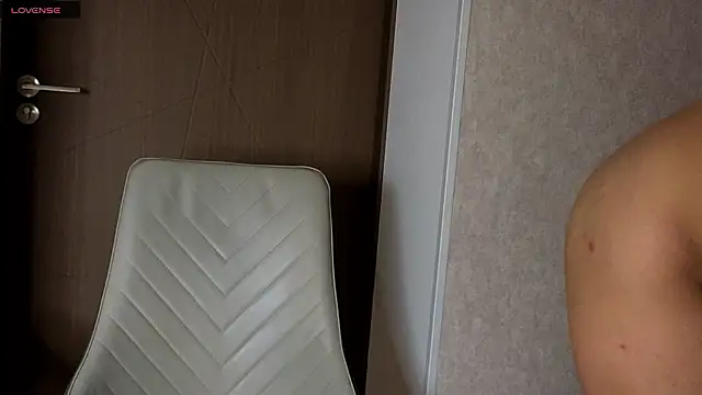 NoFace Model online show from 02.22.26