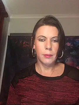 Snapshot of Juicy_Lucy chatting on 07.23.26 Juicy Lucy online show from 07.23.26