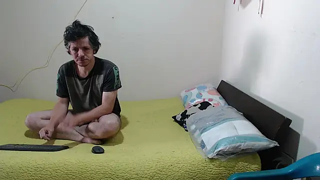 jade noah  online show from 11.07.25