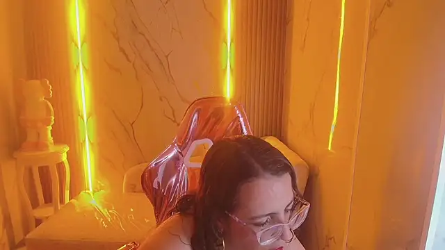  Evoni b online show from 10.08.25