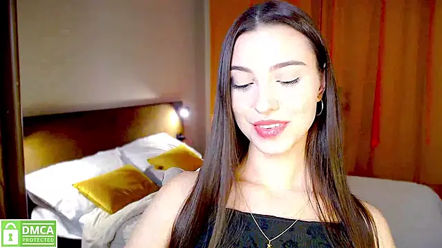 Snapshot of elza_rose chatting on 11.10.25 elza rose online show from 11.10.25