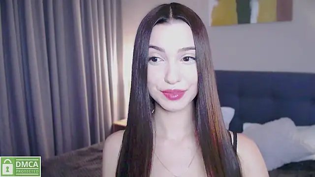 Snapshot of elza_rose chatting on 02.15.26 elza rose online show from 02.15.26