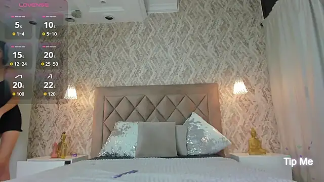 Lily cooperr online show from 11.09.25