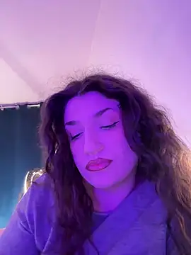 ScarletBloom  online show from 03.01.26