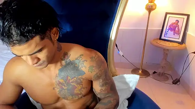 antonio  444 online show from 11.19.25