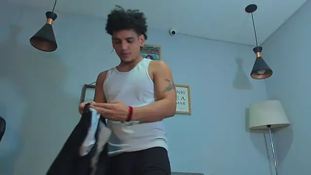 Xfire boy69 online show from 12.15.25