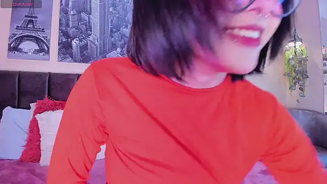 Snapshot of Blue_Sixx chatting on 02.19.26 Blue Sixx online show from 02.19.26