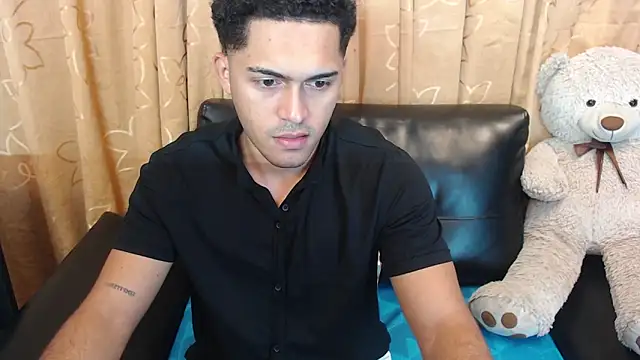 Derek Storm  online show from 04.02.26