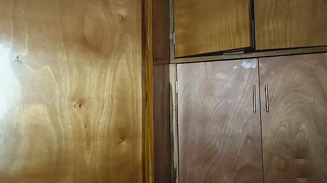 EmilyNoir1 online show from 09.12.25