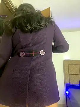 EmilyNoir1 online show from 12.16.25