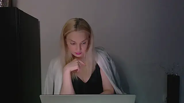 Lia noo regrets online show from 05.03.26