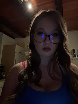 SweetTeenGirl online show from 12.02.25