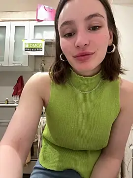 ZariaFlame online show from 04.18.26