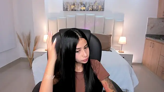 miranda crawfor online show from 10.24.25