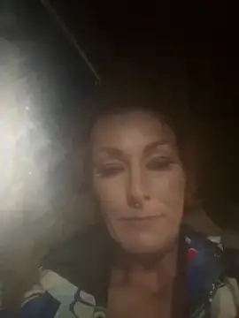 LeggyLeggs online show from 10.16.25