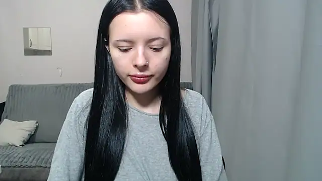 EvaXanny online show from 09.30.25