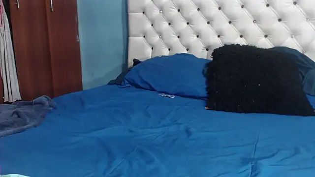 SamiBoobsxx online show from 11.06.25