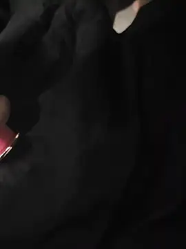 catluvr999 online show from 04.25.26