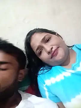 Snapshot of Hotty-couple063 chatting on 09.12.25 Hotty-couple063 online show from 09.12.25