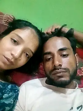 Snapshot of Hotty-couple063 chatting on 10.12.25 Hotty-couple063 online show from 10.12.25