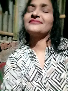 Snapshot of Hotty-couple063 chatting on 10.26.25 Hotty-couple063 online show from 10.26.25