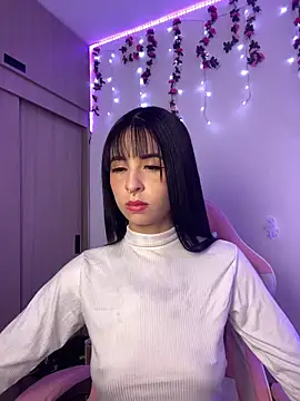 Lia  1 online show from 01.06.26