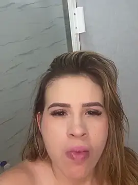 Snapshot of Alanna_arab chatting on 05.09.26 Alanna arab online show from 05.09.26