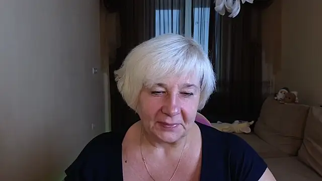 Milana Milky online show from 10.12.25