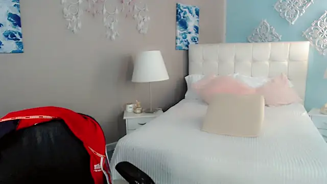 maddissonivanova online show from 01.15.26