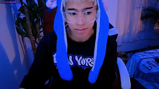 taichi bluy online show from 10.02.25