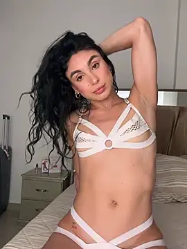 MonicaSalvatore online show from 01.10.26