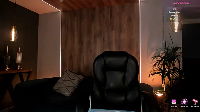 LiamCarterX online show from 11.23.25