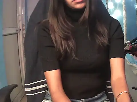 RENUKA RAJPUT online show from 11.12.25