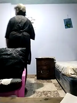 Snapshot of OliviaMorris1 chatting on 02.01.26 OliviaMorris1 online show from 02.01.26