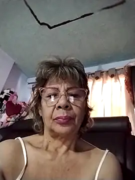 Snapshot of OliviaMorris1 chatting on 04.16.26 OliviaMorris1 online show from 04.16.26