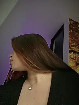 Yaqui elle online show from 12.23.25