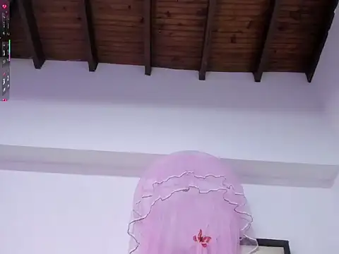 Avi Winklar online show from 03.10.26