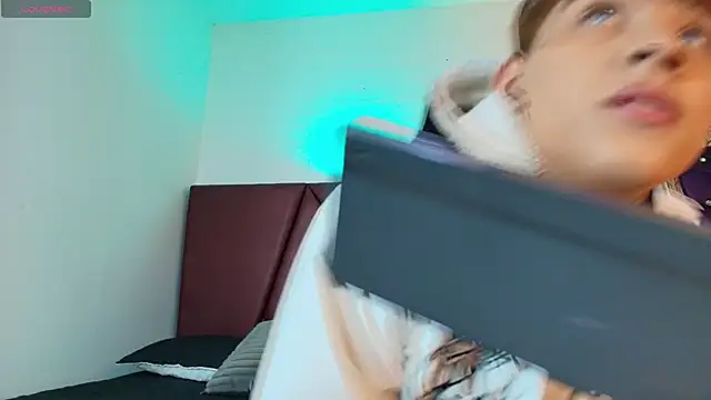 Lucass love online show from 03.17.26