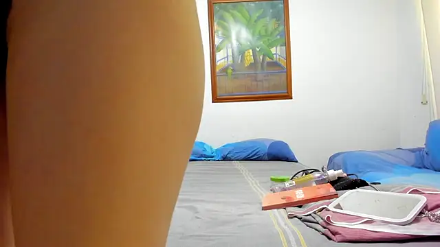 CleoWhite online show from 10.20.25