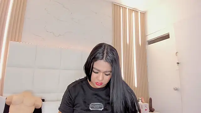 Meloddy Parkerr  online show from 04.18.26