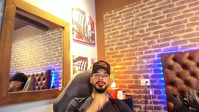 VinzenzRizzo online show from 10.29.25