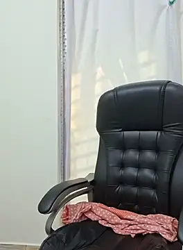 Bristy- online show from 10.15.25