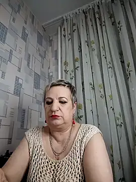 StarNicole online show from 11.14.25