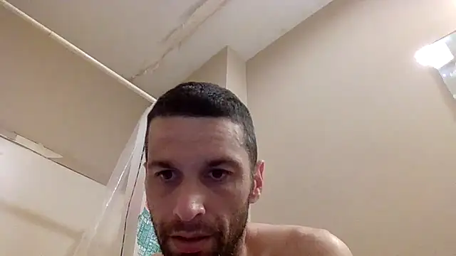 Snapshot of dik4cache chatting on 09.22.25 dik4cache online show from 09.22.25